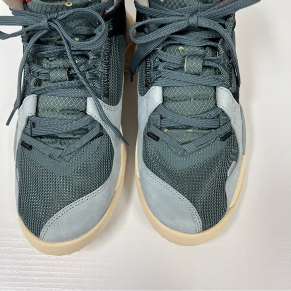 hasta jordan delta mid